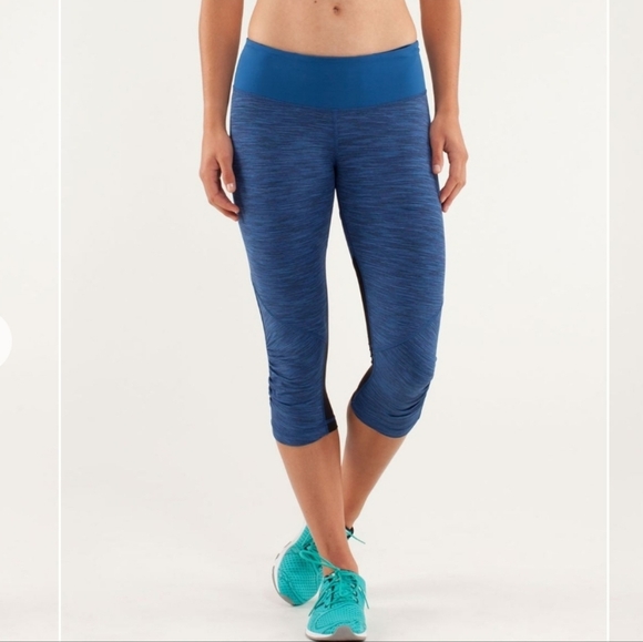 Lululemon Blue Black Run for Your Life Crop Women's Leggings Size 6 - Picture 3 of 11